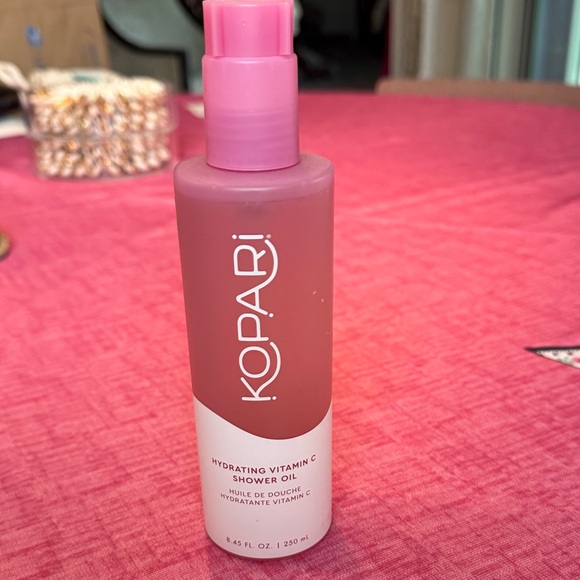 Kopari Other - Kopari Hydrating Vitamin C Shower Oil NIP Full Size
